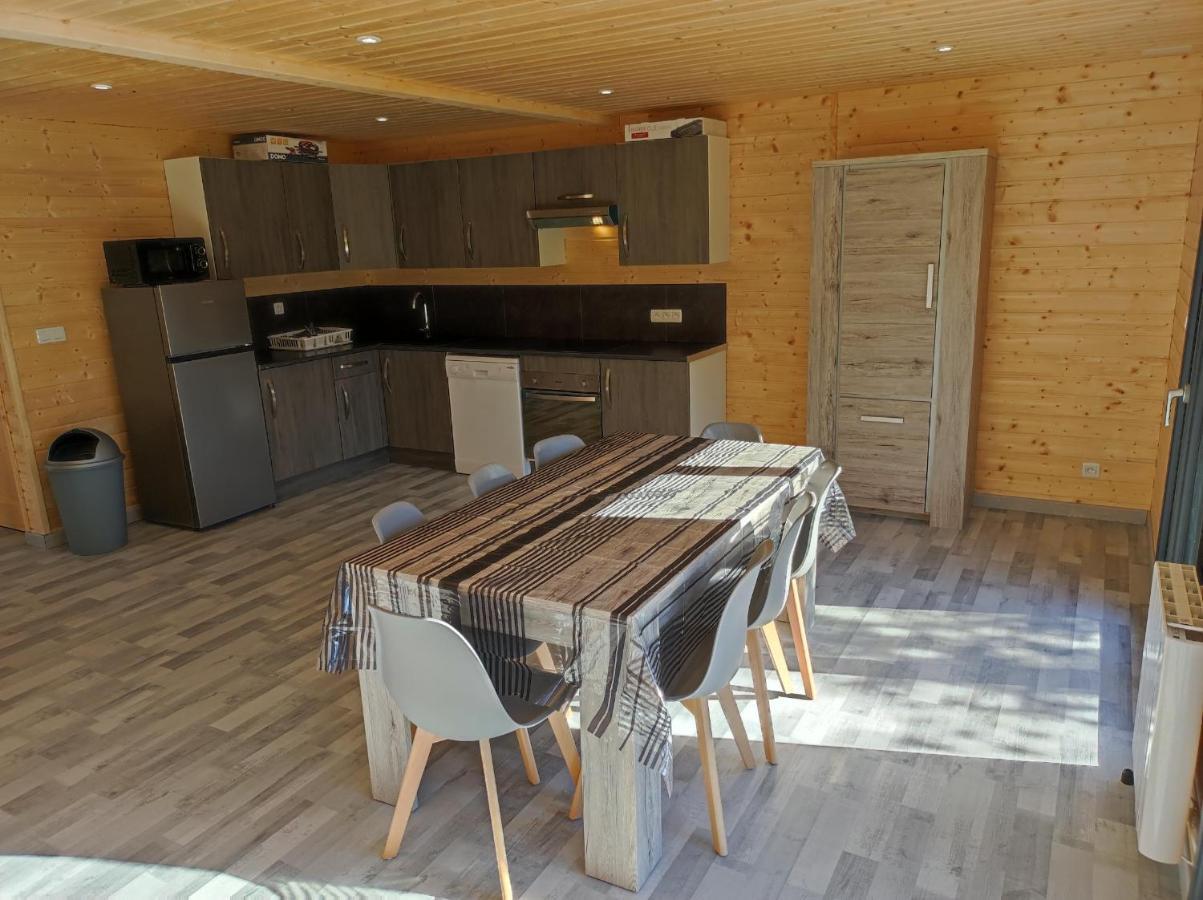 Chalet 6 Personnes A La Campagne Singly Exterior photo
